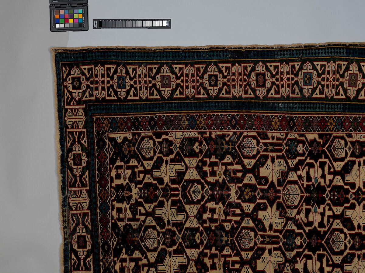 Kufesque-Border Lattice Shirvan Rug, Wool (warp, weft and pile); symmetrically knotted pile