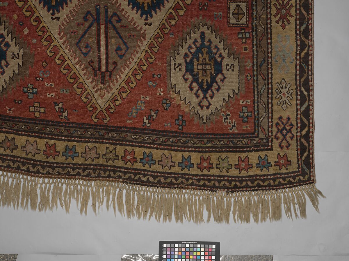 Carpet, Wool (warp, weft and pile); symmetrically knotted pile