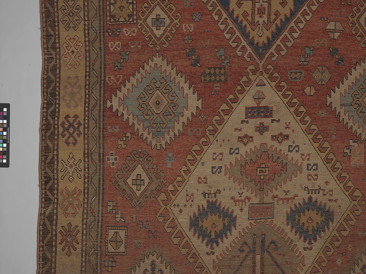 Carpet, Wool (warp, weft and pile); symmetrically knotted pile