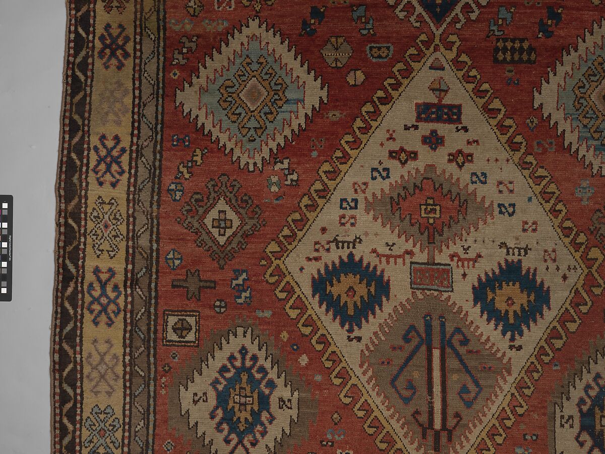 Carpet, Wool (warp, weft and pile); symmetrically knotted pile