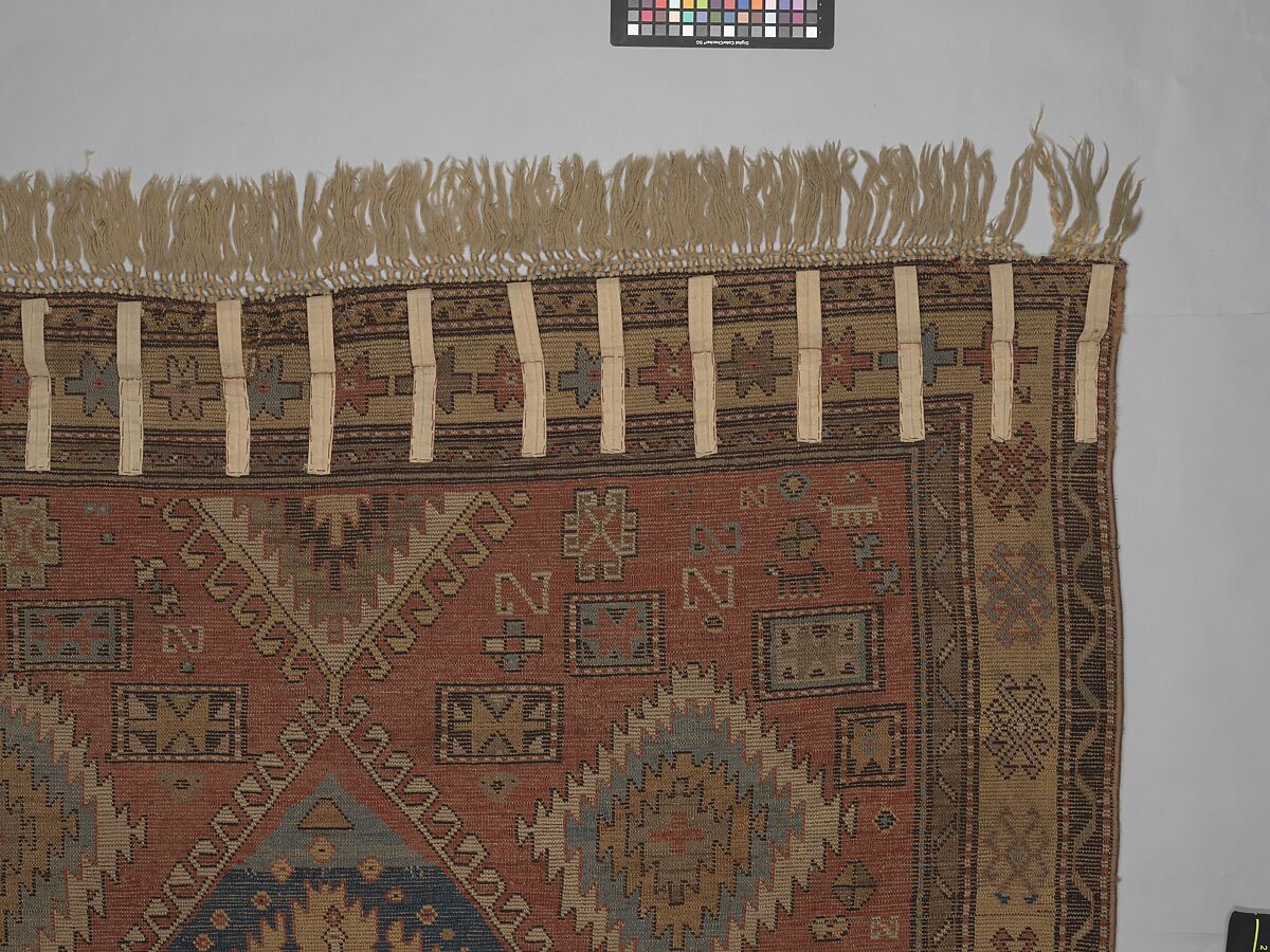 Carpet, Wool (warp, weft and pile); symmetrically knotted pile