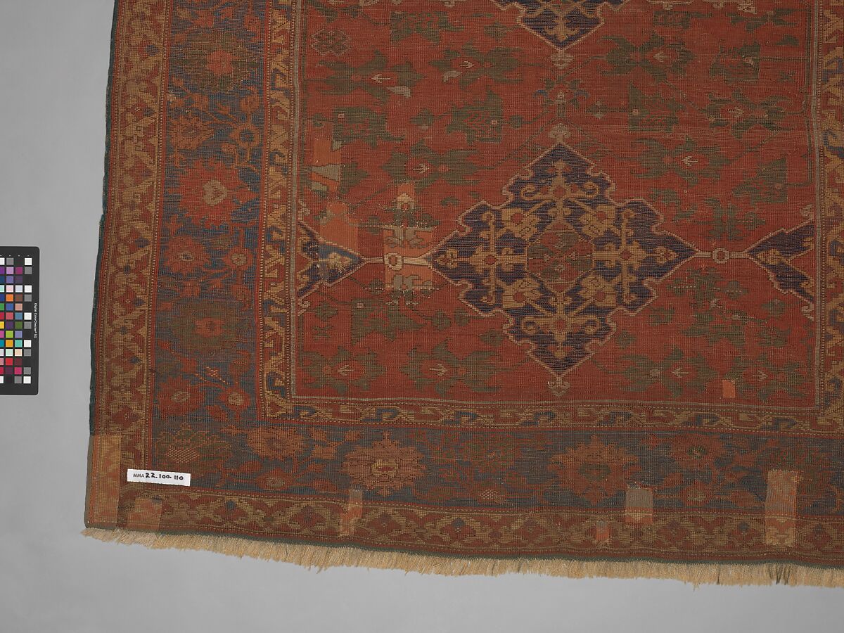 Carpet, Wool (warp, weft and pile); symmetrically knotted pile