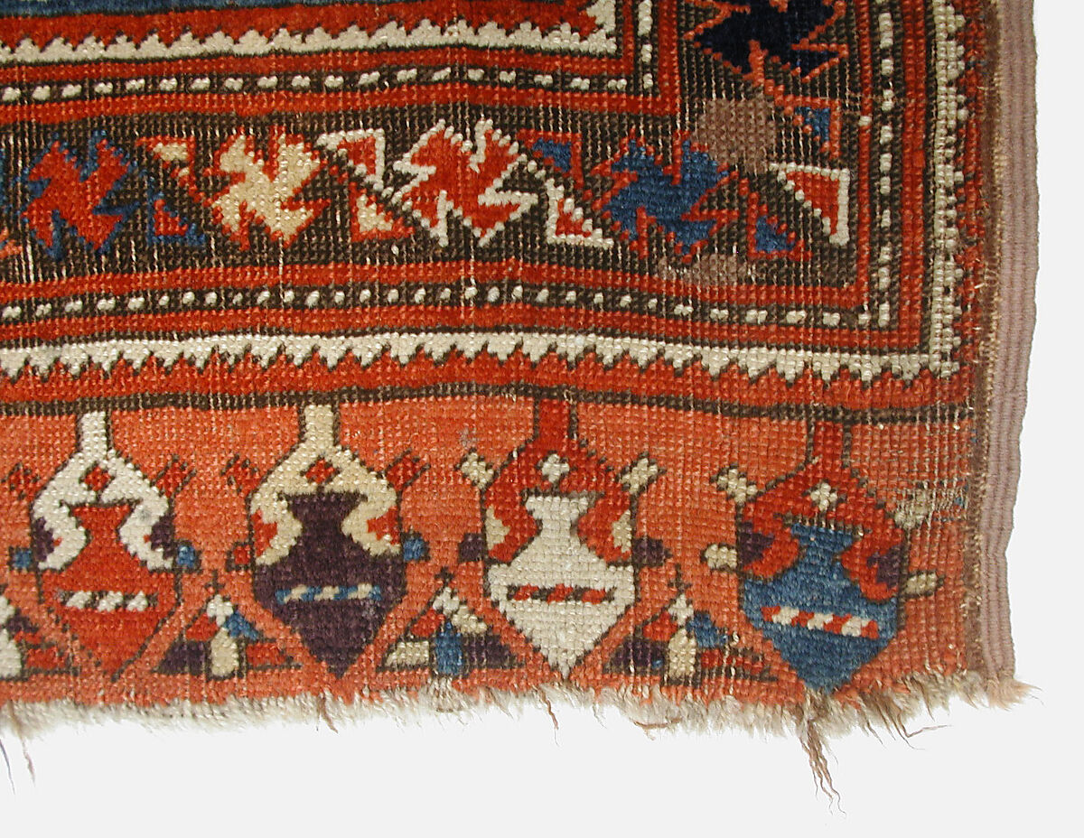 Tribal Carpet with Medallion Design, Wool (warp, weft and pile); symmetrically knotted pile