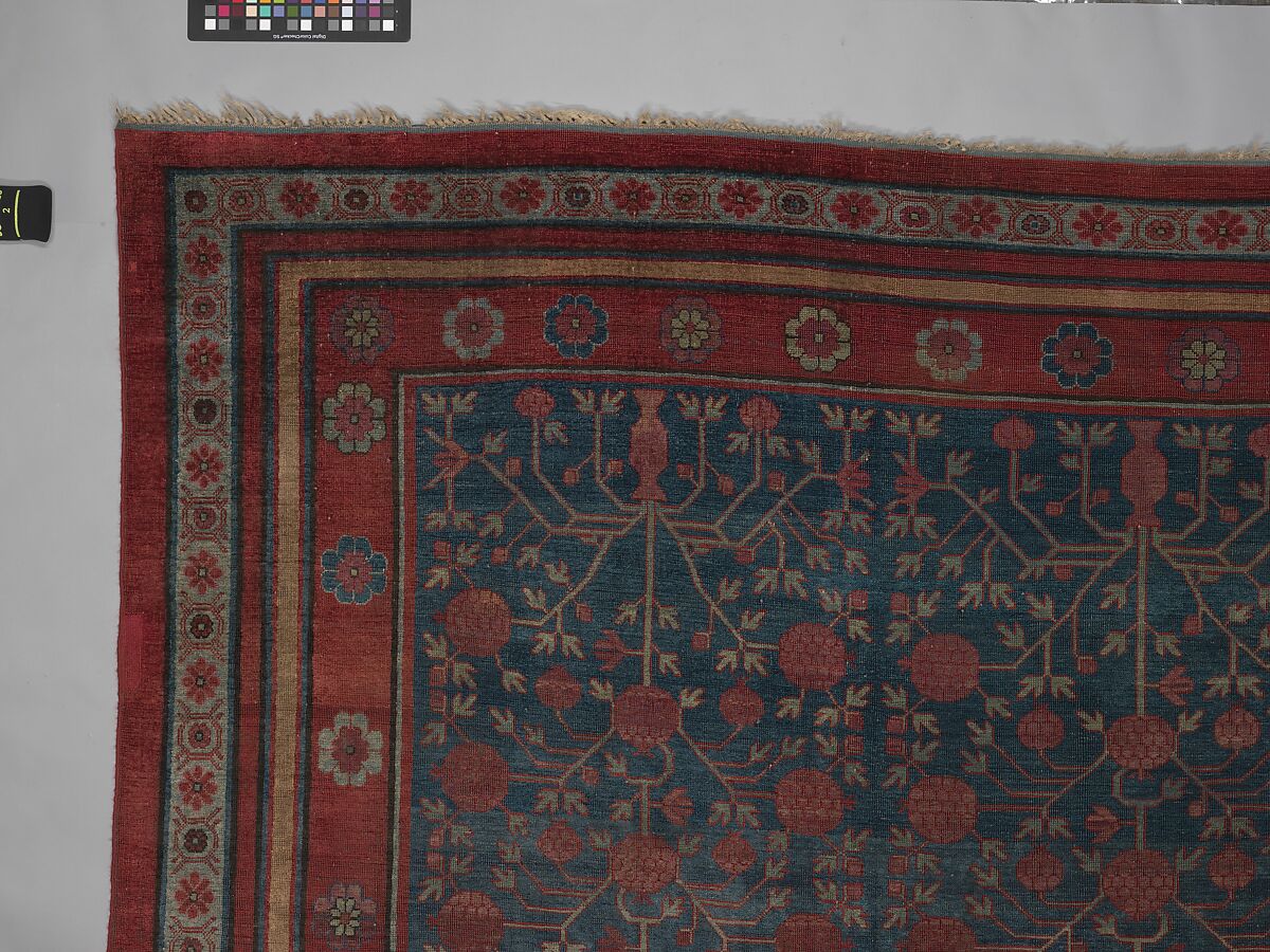 Carpet, Cotton (warp and weft) silk (pile); asymmetrically knotted pile