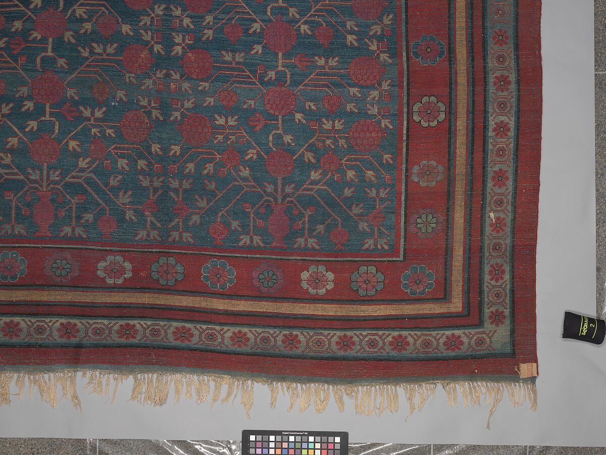 Carpet, Cotton (warp and weft) silk (pile); asymmetrically knotted pile