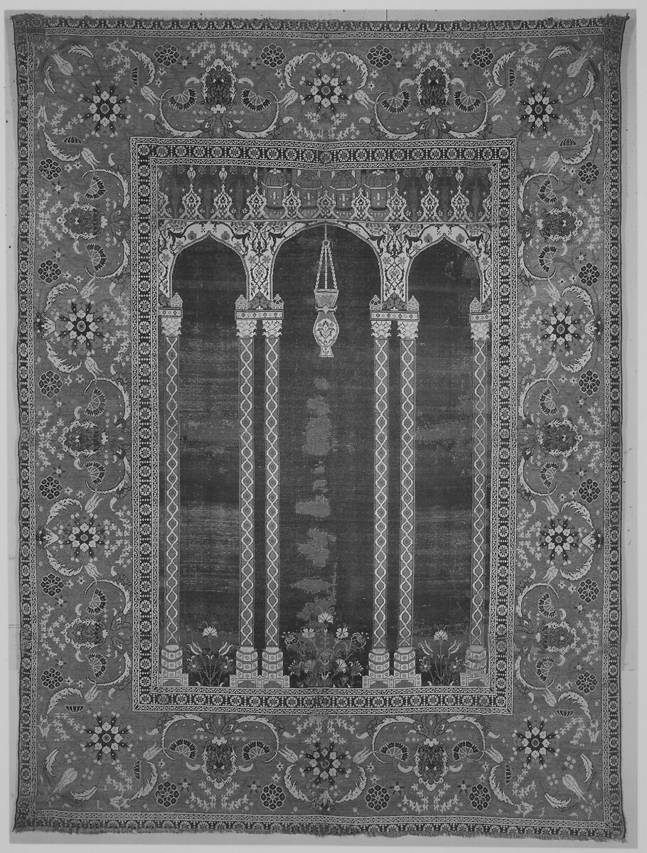 Carpet with Triple-Arch Design, Silk (warp and weft), wool (pile), cotton (pile); asymmetrically knotted pile 
