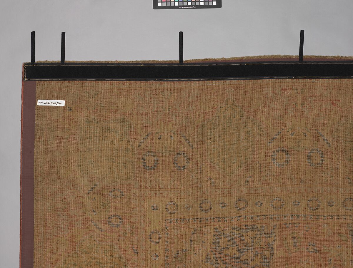 Carpet, Wool (warp, weft and pile); asymmetrically knotted pile