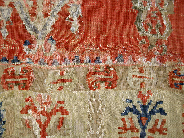 Carpet, Wool (warp and weft), metal wrapped thread; tapestry-woven