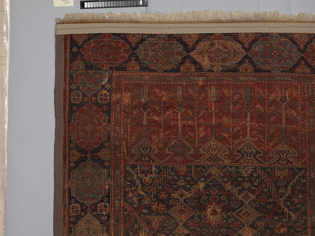 Prayer Rug with Coupled Columns, Wool (warp, weft and pile); symmetrically knotted pile