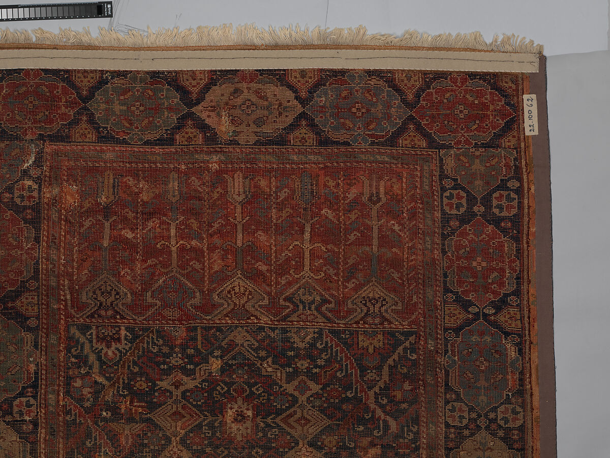 Prayer Rug with Coupled Columns, Wool (warp, weft and pile); symmetrically knotted pile