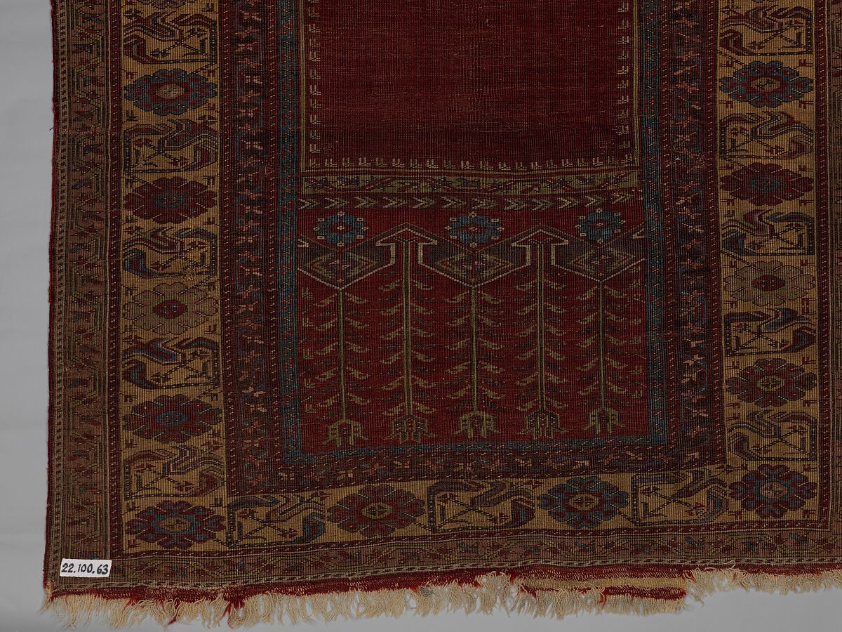 Carpet, Wool (warp, weft and pile); symmetrically knotted pile