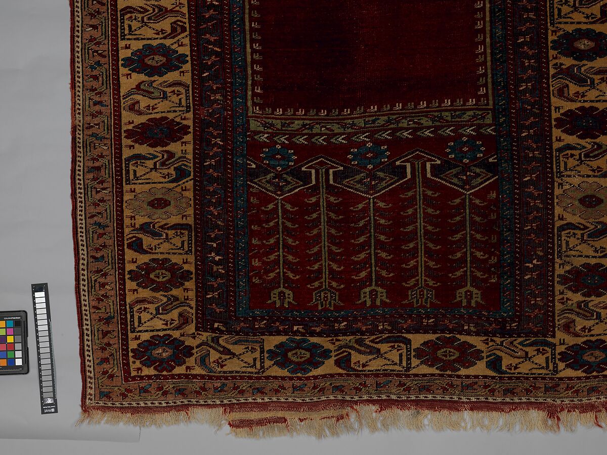 Carpet, Wool (warp, weft and pile); symmetrically knotted pile