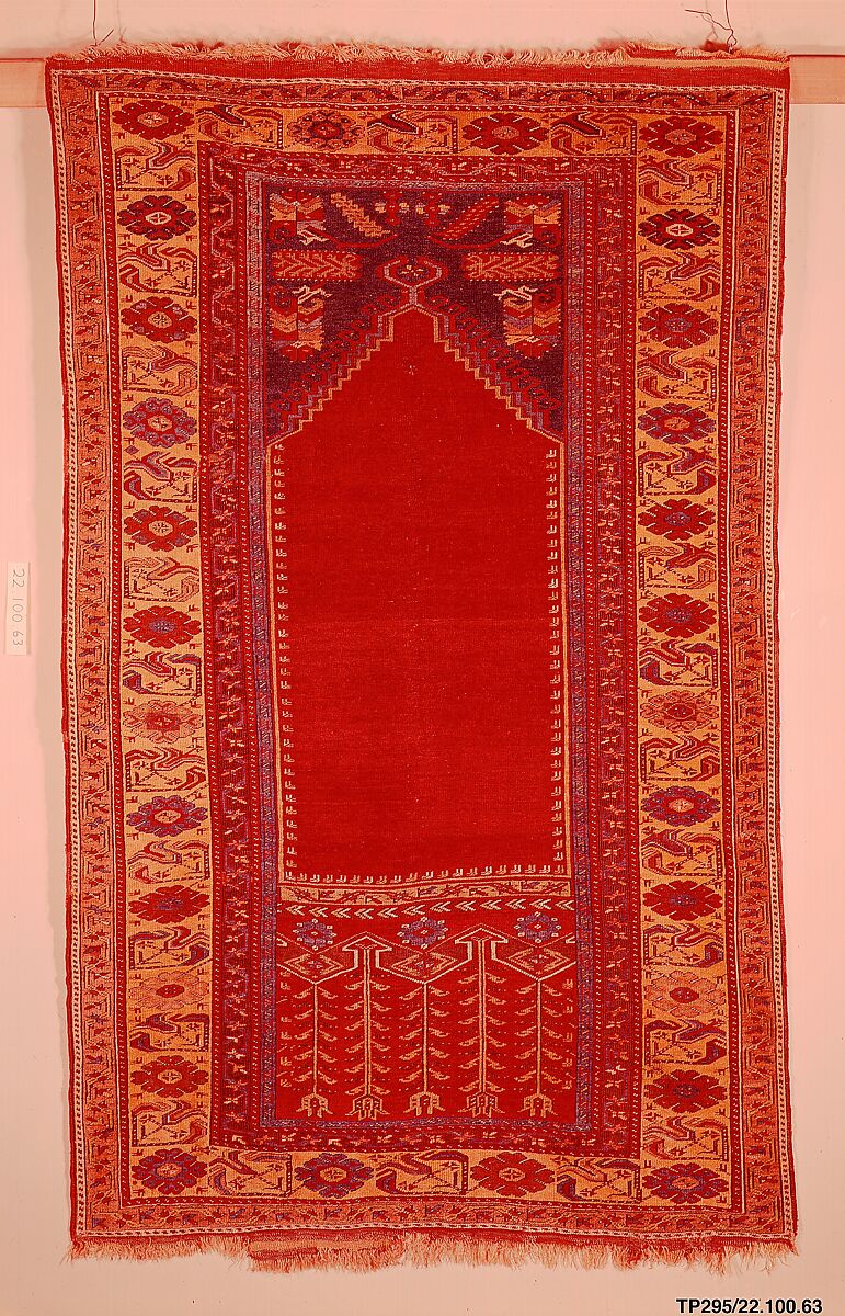 Carpet, Wool (warp, weft and pile); symmetrically knotted pile