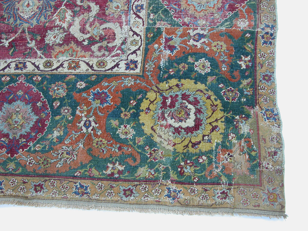 Carpet, Cotton (warp and weft), wool (pile); asymmetrically knotted pile