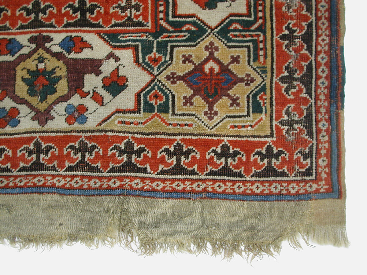Carpet, Wool (warp, weft and pile); symmetrically knotted pile