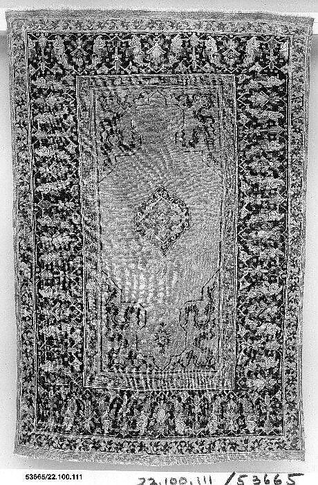 Carpet, Wool (warp, weft and pile); symmetrically knotted pile