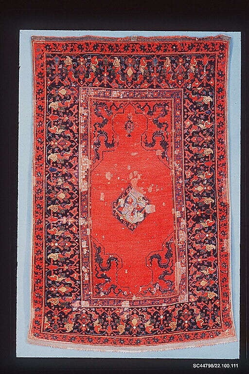Carpet, Wool (warp, weft and pile); symmetrically knotted pile 