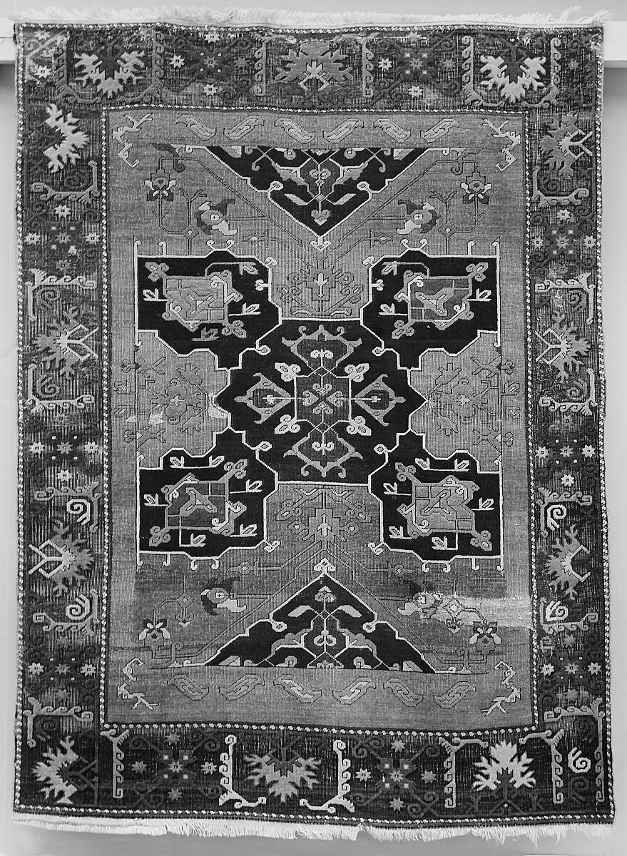 Carpet with Quatrefoil Design, Wool (warp, weft, and pile); symmetrically knotted pile