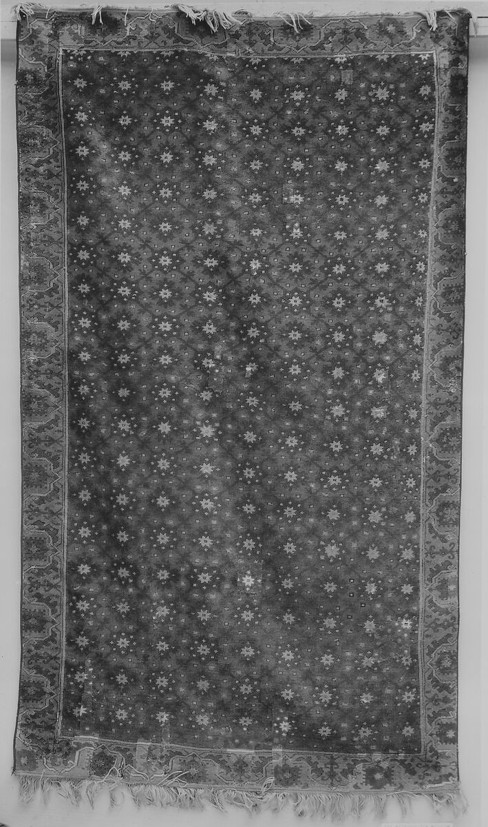 Carpet, Wool (warp, weft and pile); symmetrically knotted pile