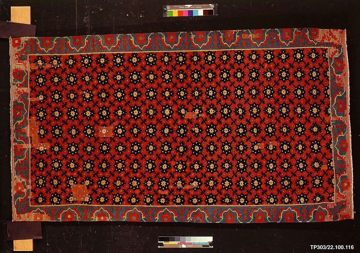 Carpet, Wool (warp, weft and pile); symmetrically knotted pile