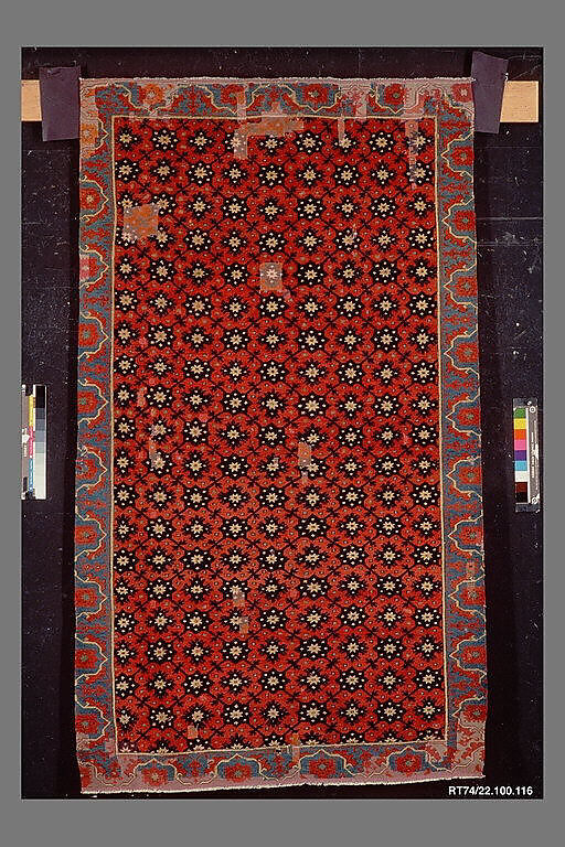 Carpet, Wool (warp, weft and pile); symmetrically knotted pile