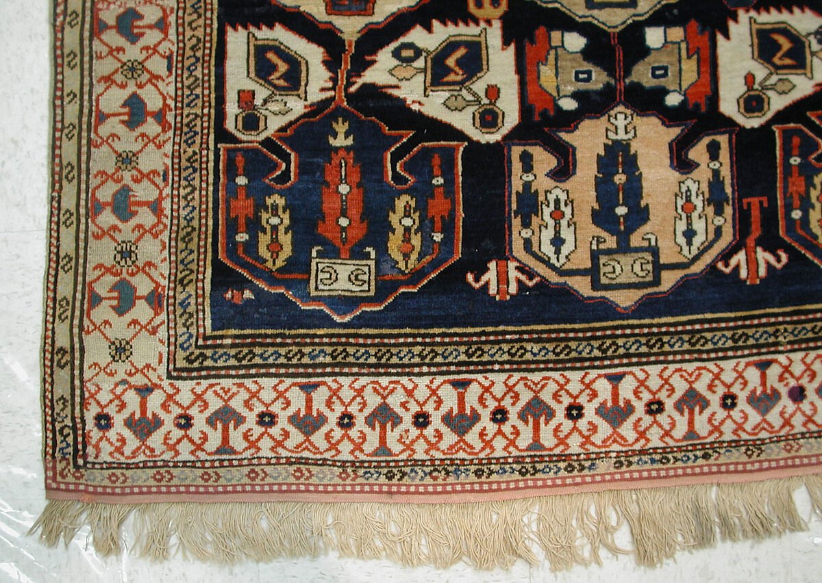 Carpet, Wool (warp, weft, pile); symmetrically knotted pile