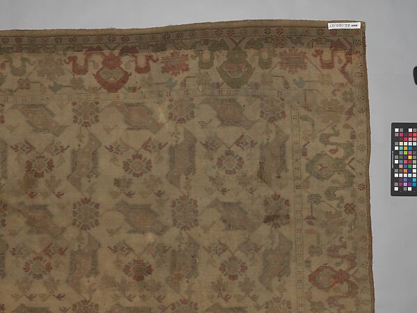 Bird carpet, Wool (warp, weft and pile); symmetrically knotted pile