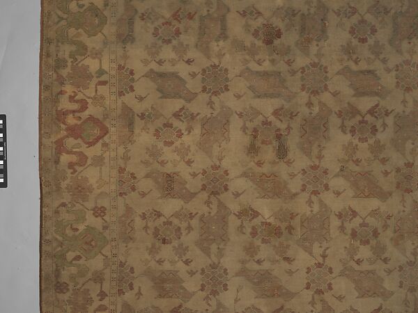 Bird carpet, Wool (warp, weft and pile); symmetrically knotted pile