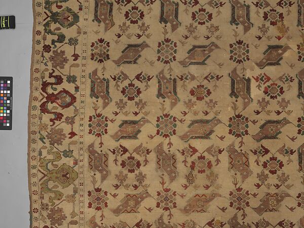 Bird carpet, Wool (warp, weft and pile); symmetrically knotted pile