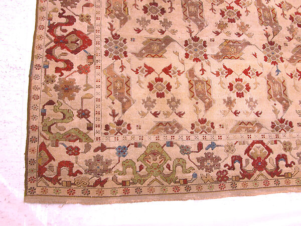 Bird carpet, Wool (warp, weft and pile); symmetrically knotted pile