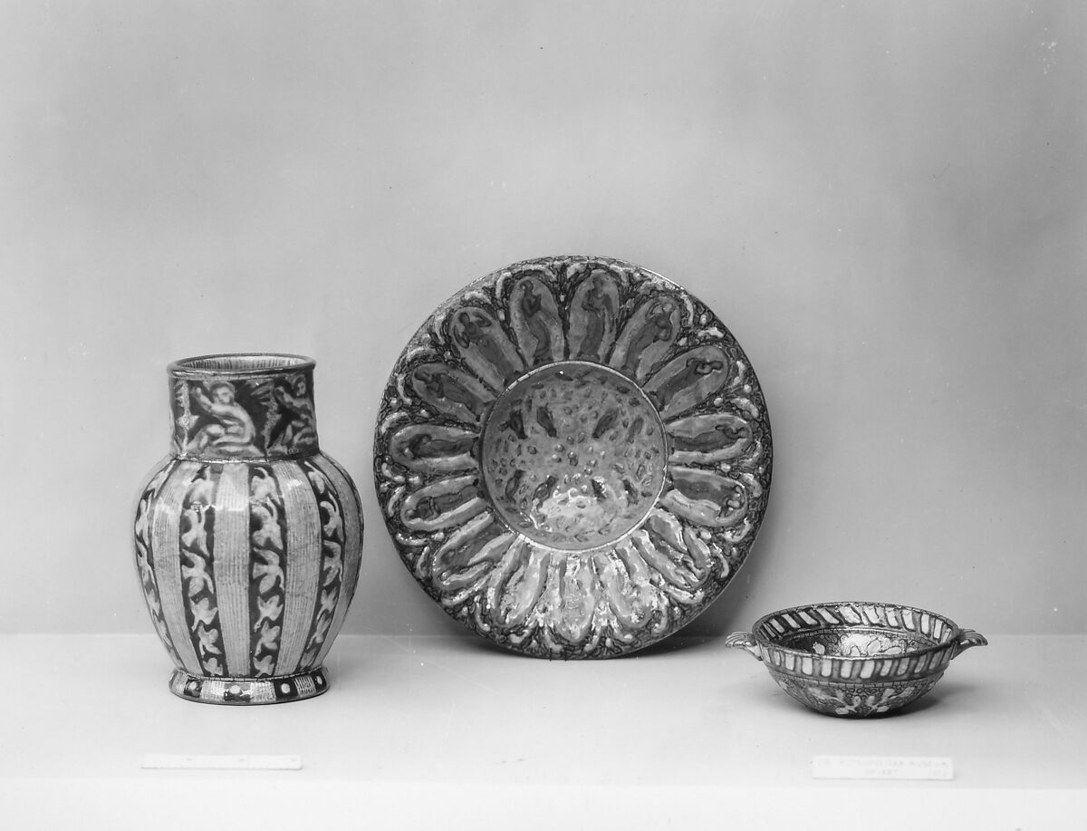 Star-Shaped Tile, Stonepaste; overglaze luster-painted