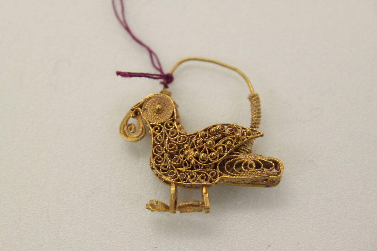 Earring, Gold; filigree and granulation
