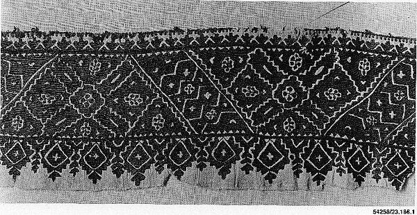 Border of a Cushion Cover