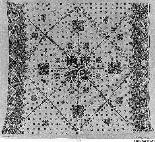 Nappe Embroidered Tablecloth