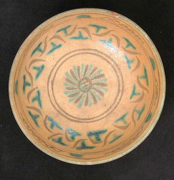 Bowl, Earthenware; glazed 