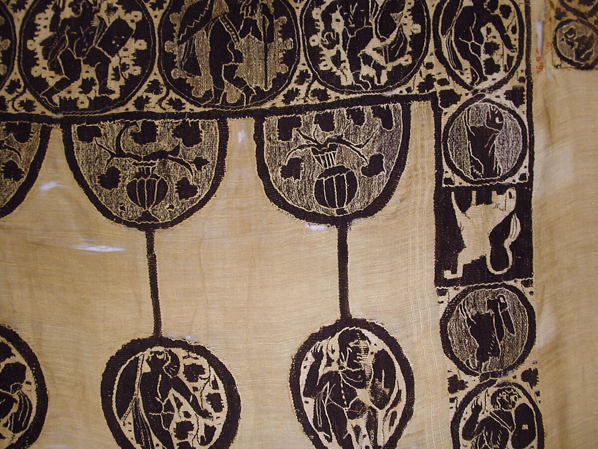 Tunic with Dionysian Ornament, Linen, wool; plain weave, tapestry weave