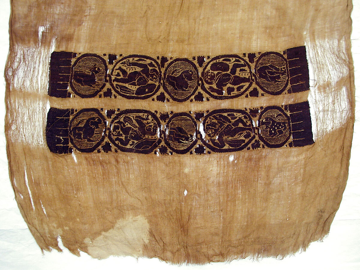 Tunic with Dionysian Ornament, Linen, wool; plain weave, tapestry weave