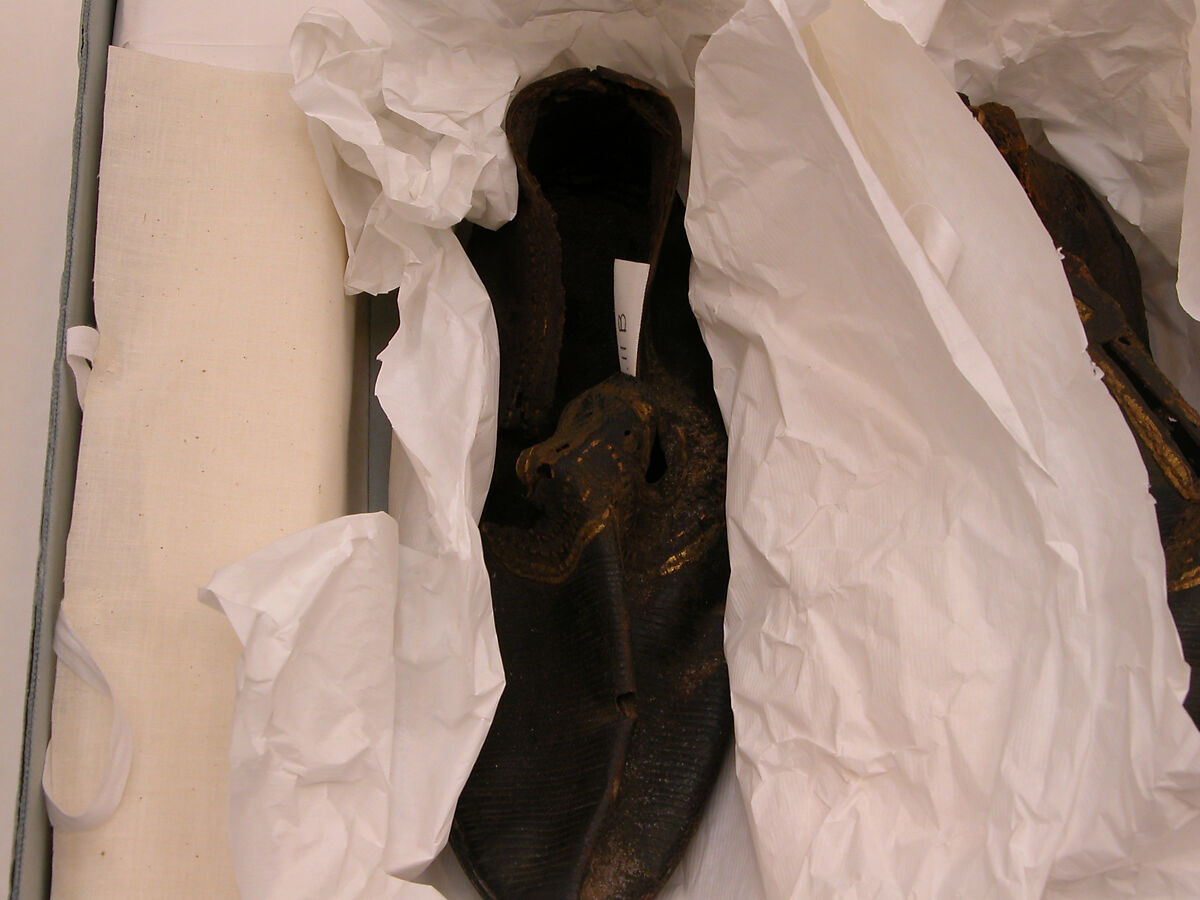 Pair of Shoes, Leather; gilded trim