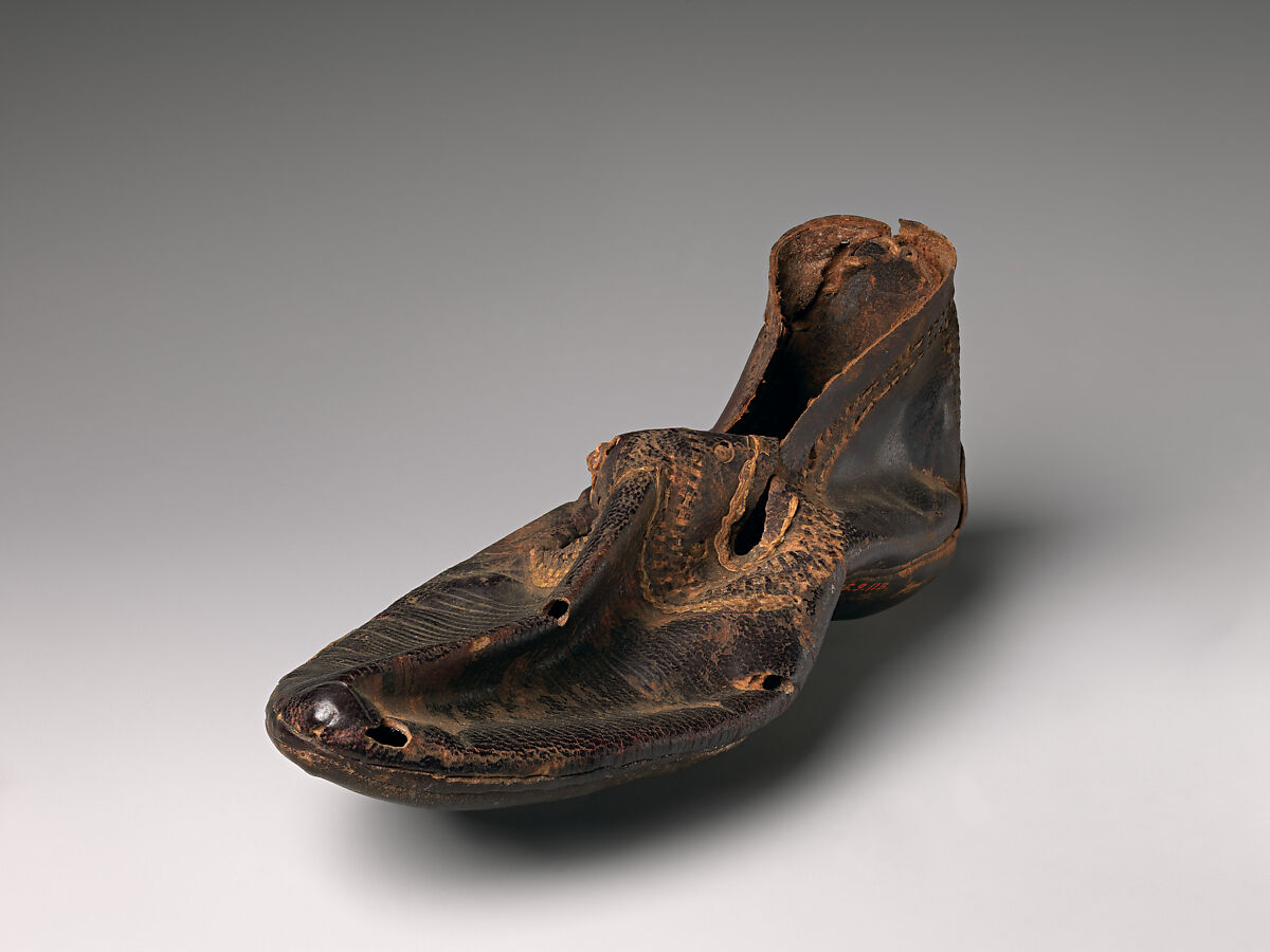 Pair of Shoes, Leather; gilded trim