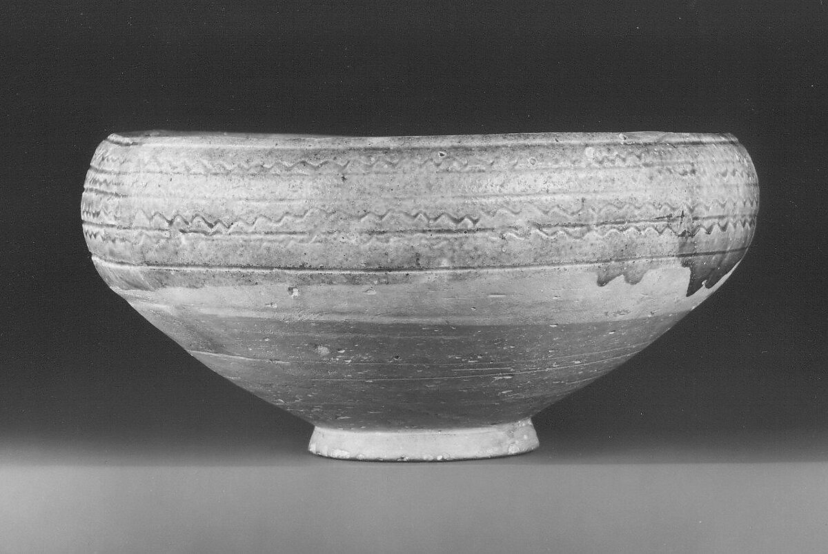 Garrus-Ware Bowl, Earthenware; white slip-covered, carved decoration under a monochrome glaze (Garrus ware)