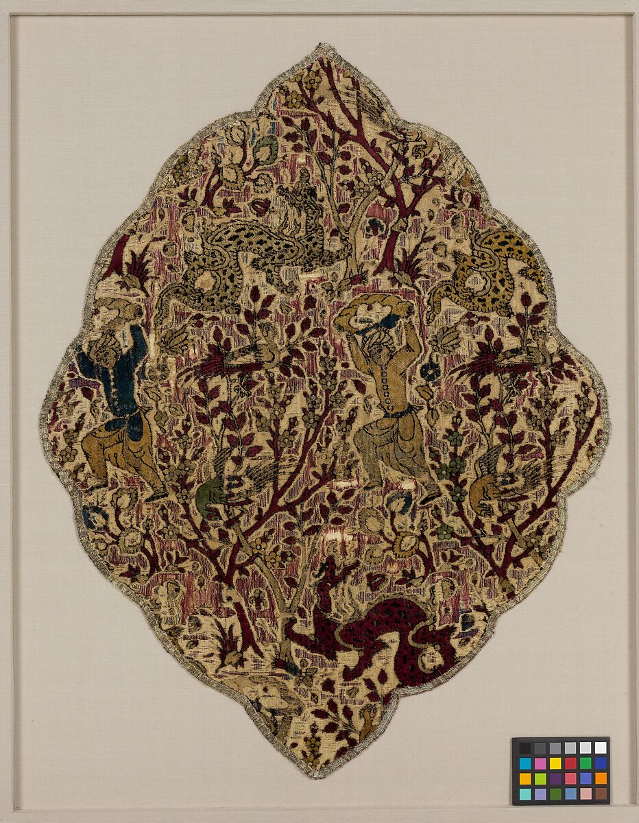 Textile Fragment, Silk; cut and voided velvet with continuous floats of flat metal thread 