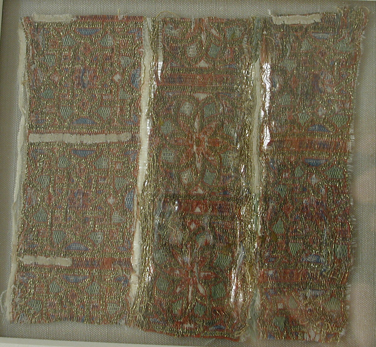 Textile Fragment, Silk and metal wrapped thread; brocaded