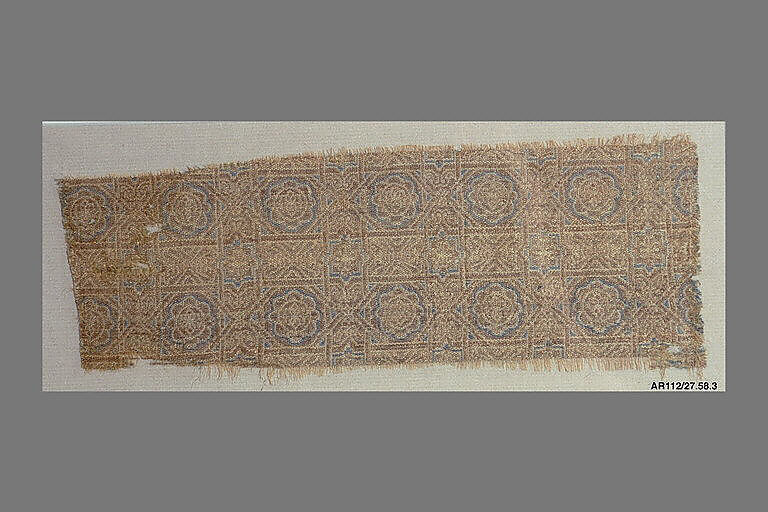 Textile Fragment, Silk, gold wrapped silk, and undyed linen; compound weave