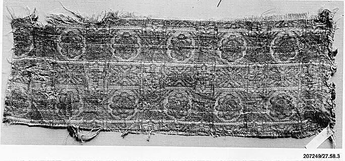 Textile Fragment, Silk, gold wrapped silk, and undyed linen; compound weave