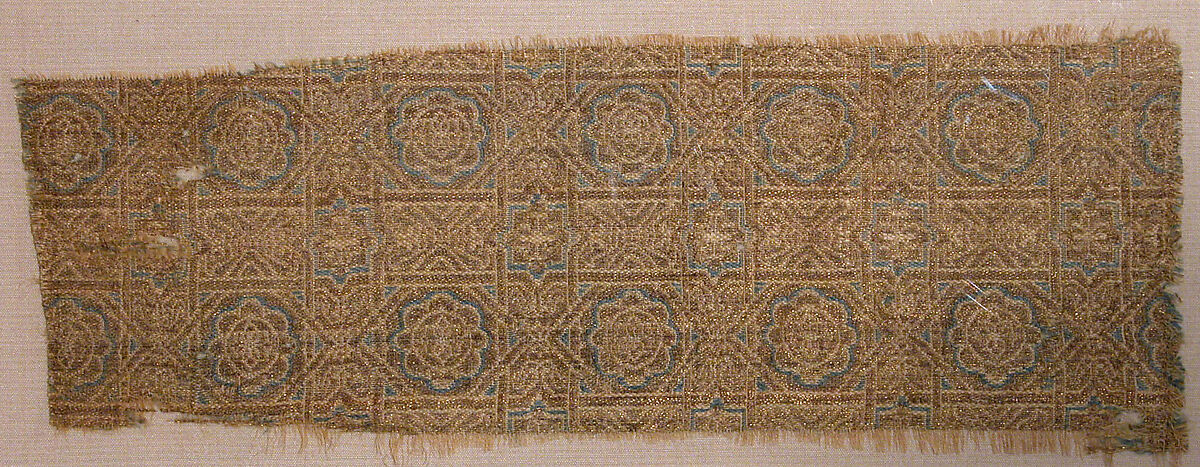 Textile Fragment, Silk, gold wrapped silk, and undyed linen; compound weave