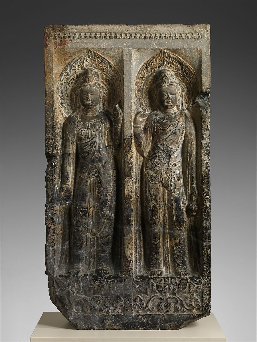 Stele with the Bodhisattvas Avalokiteshvara (Guanyin) and Mahasthamaprapta (Dashizi), Limestone with traces of pigment, China (Henan province) 