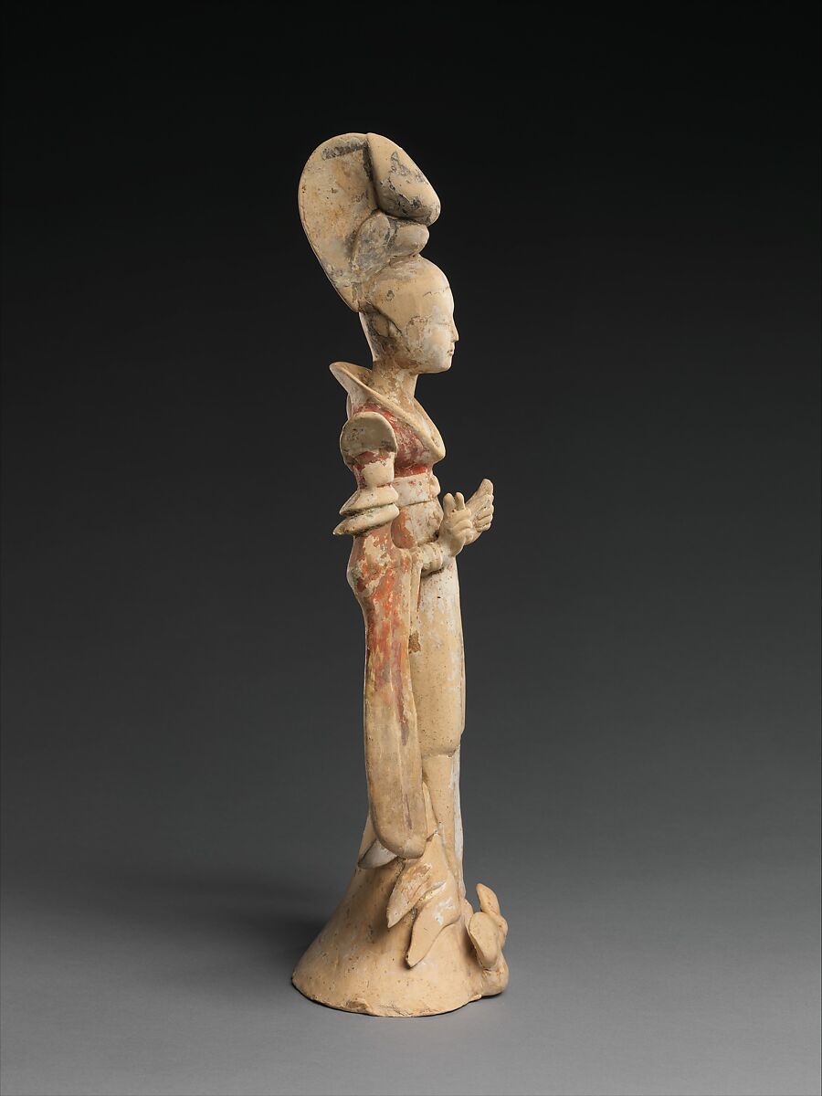 Standing court lady, Earthenware with pigment, China
