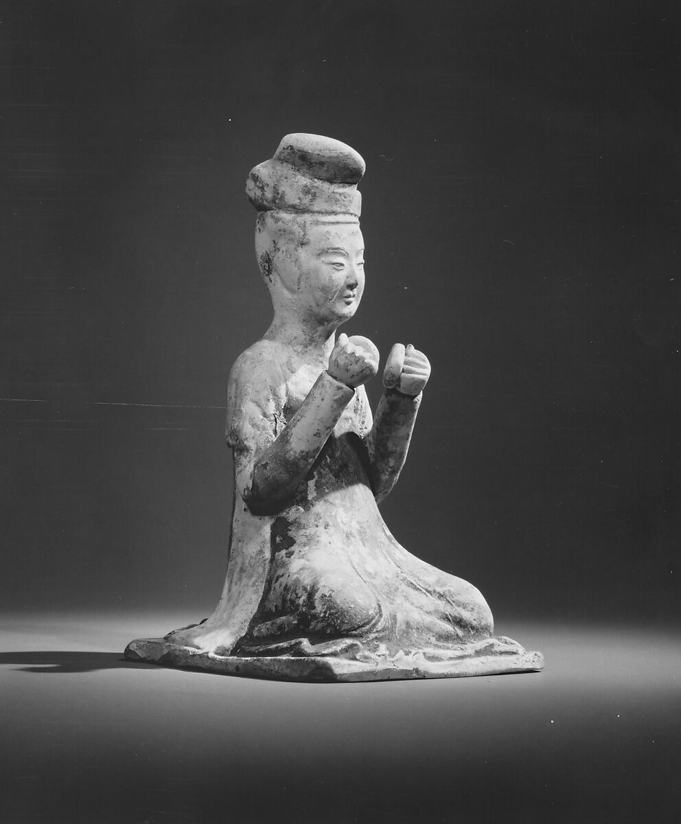 Female musician, Earthenware with pigment, China 