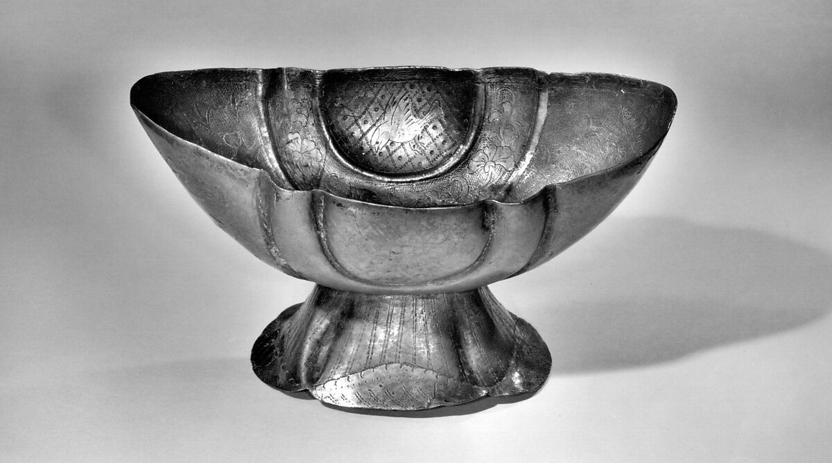 Cup with figures in a landscape, Silver with parcel gilding, China