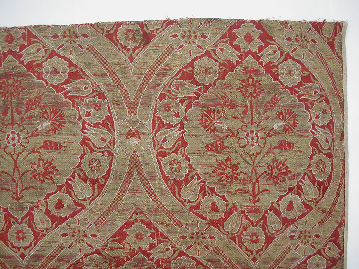 Textile Fragment, Silk, metal wrapped thread; lampas (kemha)